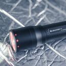 Led Lenser P-​Series P7 Taschenlampe inkl. 4x AAA 650 Lumen